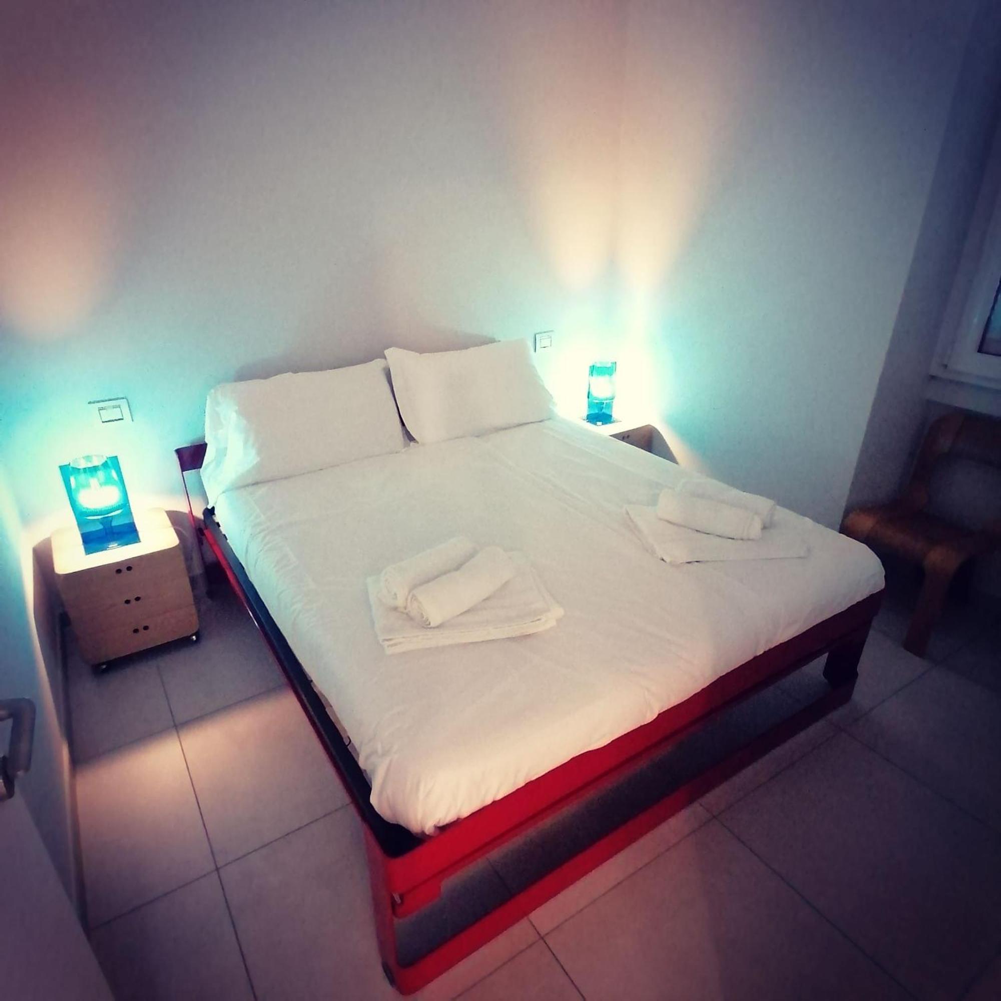 Bellavista Eremitaggio Apartment Torri Del Benaco Cameră foto